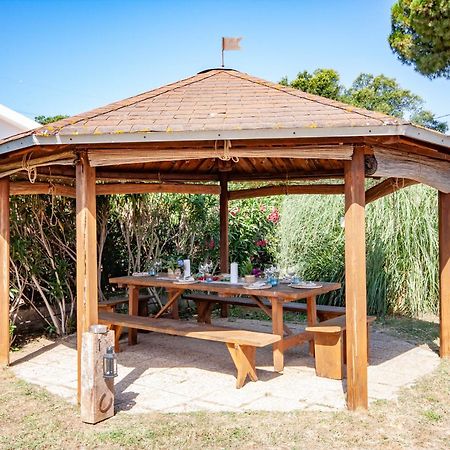 Agriturismo L'Istrice Di Gio Montalto di Castro Ngoại thất bức ảnh